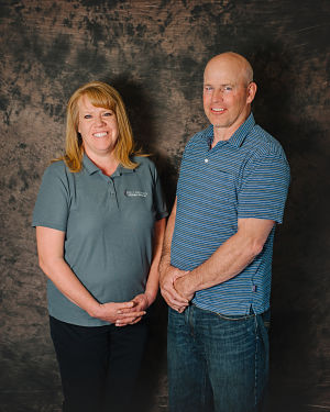 Picture of one male and one female physical therapist.