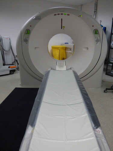 hospital MRI Scan room